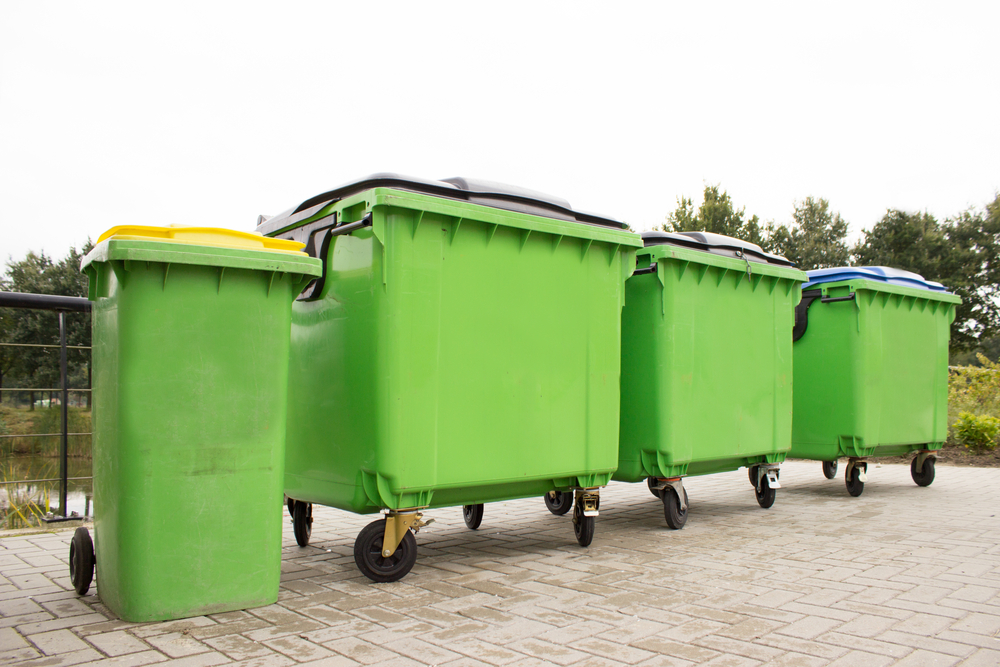 Kontenery na śmieci i gruz – jak efektywnie klasyfikować nieczystości?